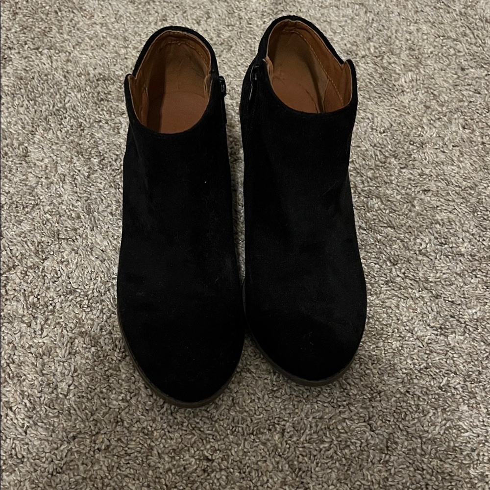 Soda Black Ankle Booties